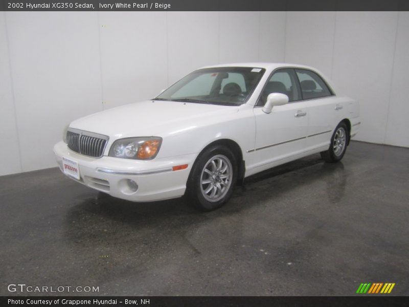 Ivory White Pearl / Beige 2002 Hyundai XG350 Sedan