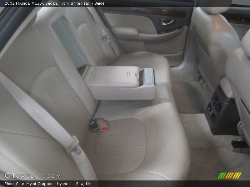Ivory White Pearl / Beige 2002 Hyundai XG350 Sedan