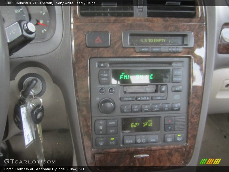 Controls of 2002 XG350 Sedan