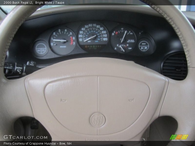 Bright White / Taupe 2000 Buick Regal LS