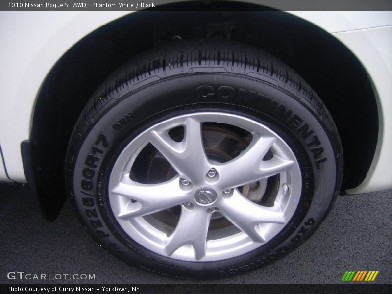 Phantom White / Black 2010 Nissan Rogue SL AWD