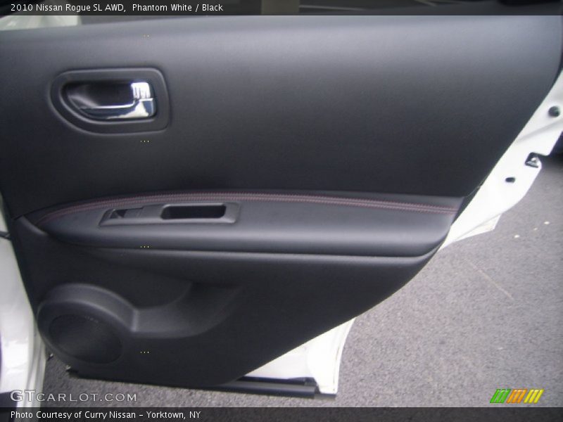 Phantom White / Black 2010 Nissan Rogue SL AWD