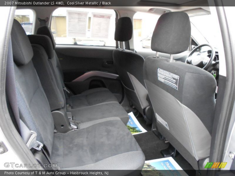 Cool Silver Metallic / Black 2007 Mitsubishi Outlander LS 4WD