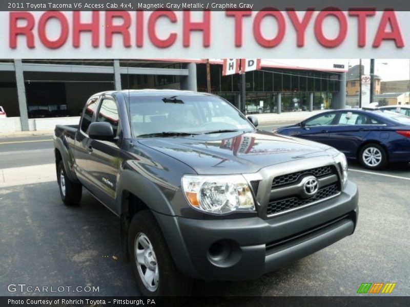 Magnetic Gray Metallic / Graphite Gray 2011 Toyota Tacoma V6 Access Cab 4x4