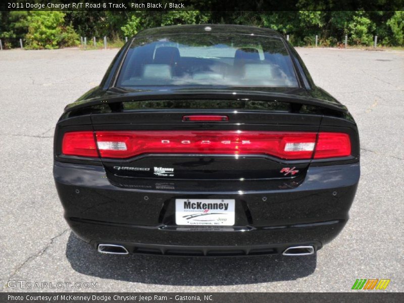 Pitch Black / Black 2011 Dodge Charger R/T Road & Track