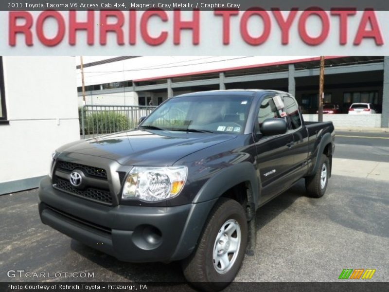 Magnetic Gray Metallic / Graphite Gray 2011 Toyota Tacoma V6 Access Cab 4x4