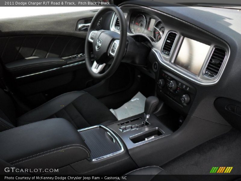 Pitch Black / Black 2011 Dodge Charger R/T Road & Track