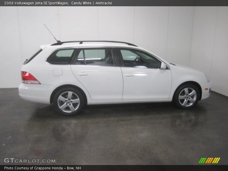 Candy White / Anthracite 2009 Volkswagen Jetta SE SportWagen
