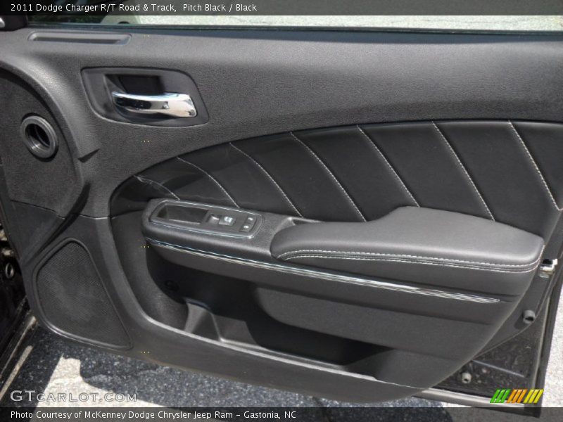 Pitch Black / Black 2011 Dodge Charger R/T Road & Track