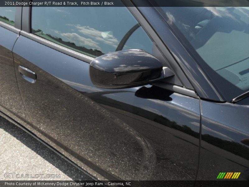 Pitch Black / Black 2011 Dodge Charger R/T Road & Track