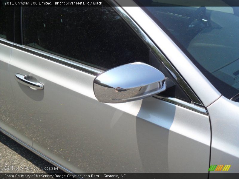 Bright Silver Metallic / Black 2011 Chrysler 300 Limited
