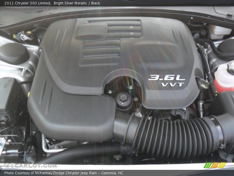 Bright Silver Metallic / Black 2011 Chrysler 300 Limited