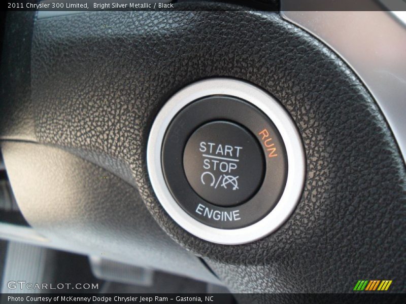 Bright Silver Metallic / Black 2011 Chrysler 300 Limited