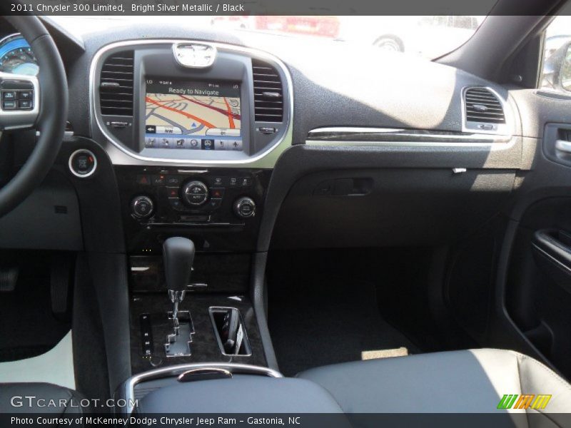 Bright Silver Metallic / Black 2011 Chrysler 300 Limited
