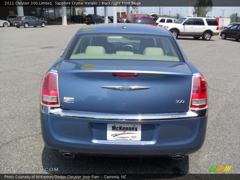 Sapphire Crystal Metallic / Black/Light Frost Beige 2011 Chrysler 300 Limited
