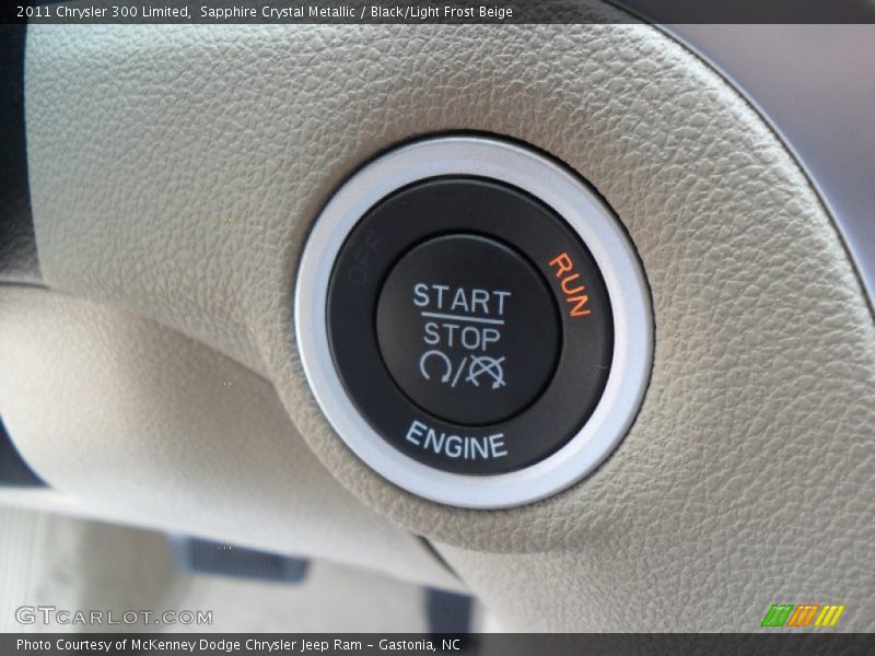 Sapphire Crystal Metallic / Black/Light Frost Beige 2011 Chrysler 300 Limited