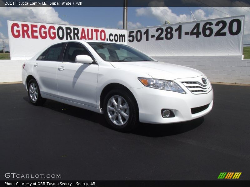 Super White / Ash 2011 Toyota Camry LE