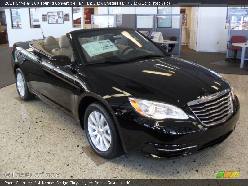 Front 3/4 View of 2011 200 Touring Convertible