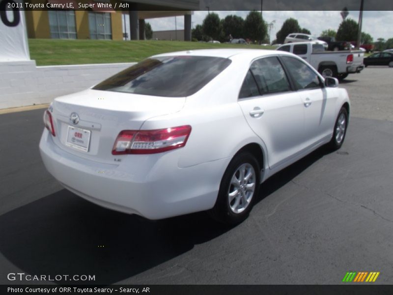 Super White / Ash 2011 Toyota Camry LE