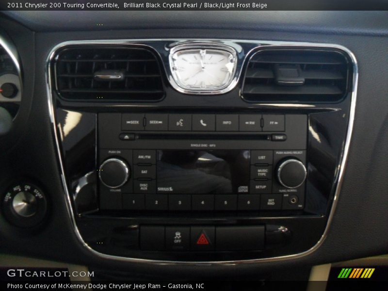 Brilliant Black Crystal Pearl / Black/Light Frost Beige 2011 Chrysler 200 Touring Convertible