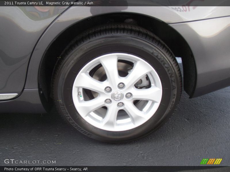 Magnetic Gray Metallic / Ash 2011 Toyota Camry LE
