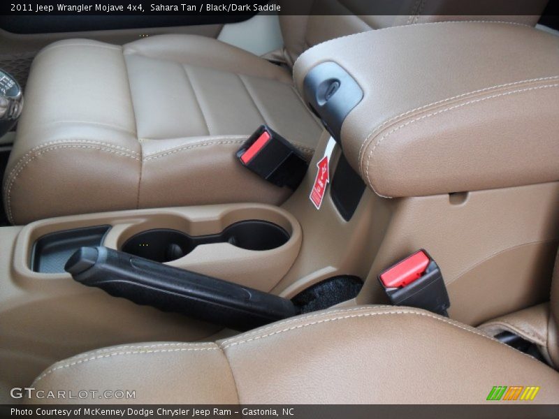 Sahara Tan / Black/Dark Saddle 2011 Jeep Wrangler Mojave 4x4