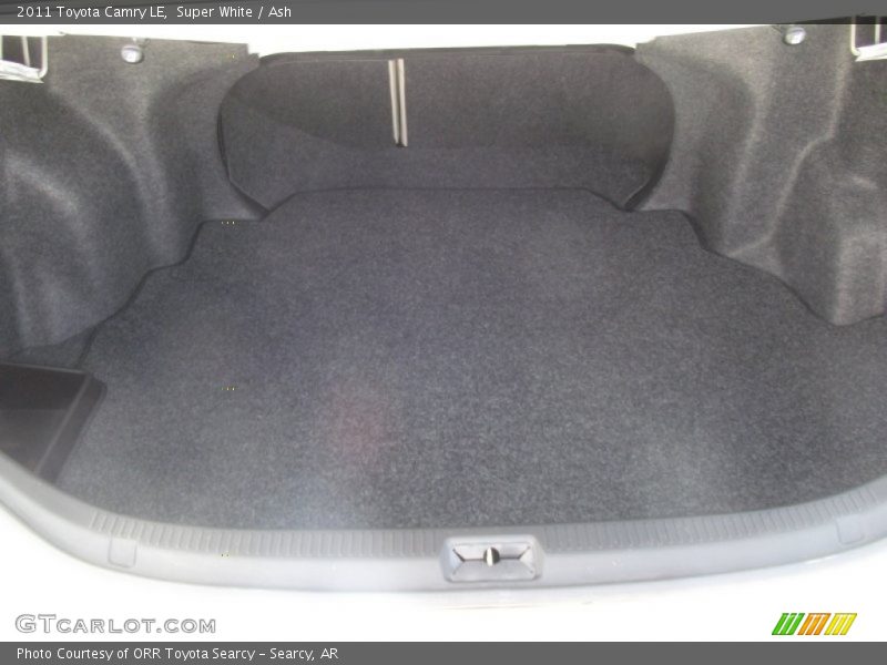 Super White / Ash 2011 Toyota Camry LE