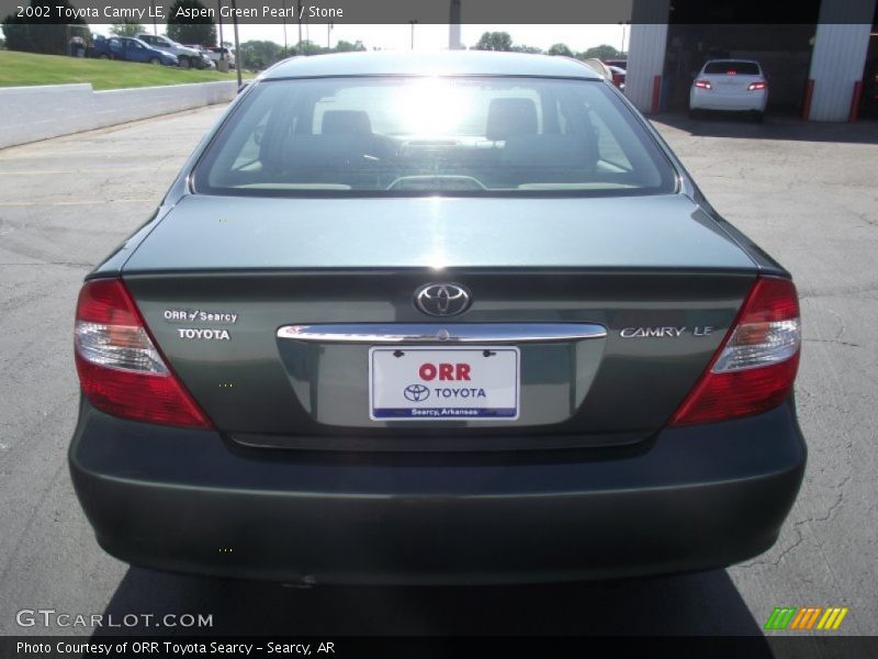 Aspen Green Pearl / Stone 2002 Toyota Camry LE