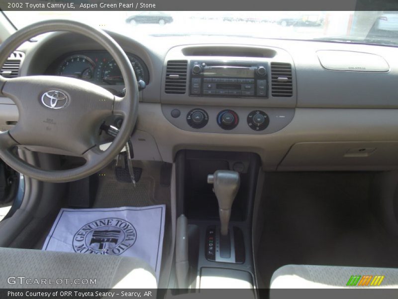 Aspen Green Pearl / Stone 2002 Toyota Camry LE