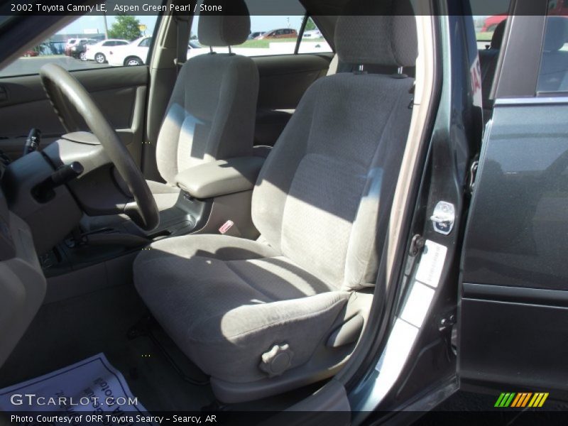 Aspen Green Pearl / Stone 2002 Toyota Camry LE
