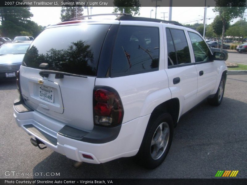 Summit White / Light Gray 2007 Chevrolet TrailBlazer LS