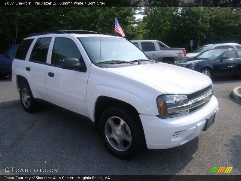 Summit White / Light Gray 2007 Chevrolet TrailBlazer LS