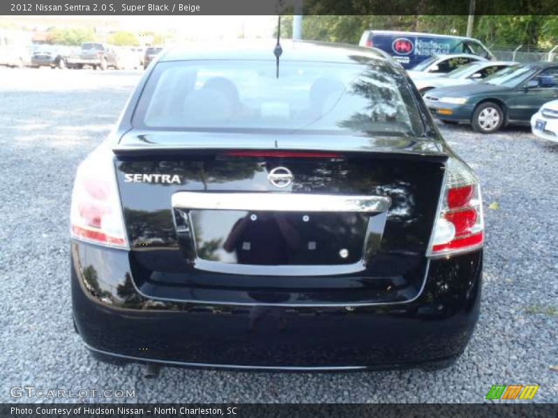 Super Black / Beige 2012 Nissan Sentra 2.0 S
