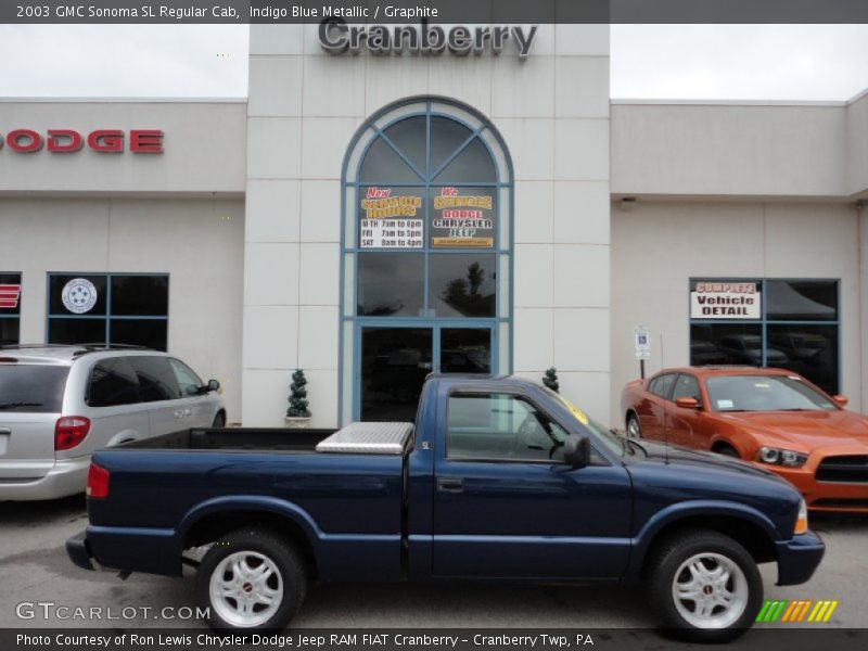 Indigo Blue Metallic / Graphite 2003 GMC Sonoma SL Regular Cab