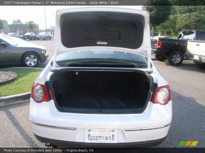 Candy White / Black 2007 Volkswagen Passat 2.0T Wolfsburg Edition Sedan