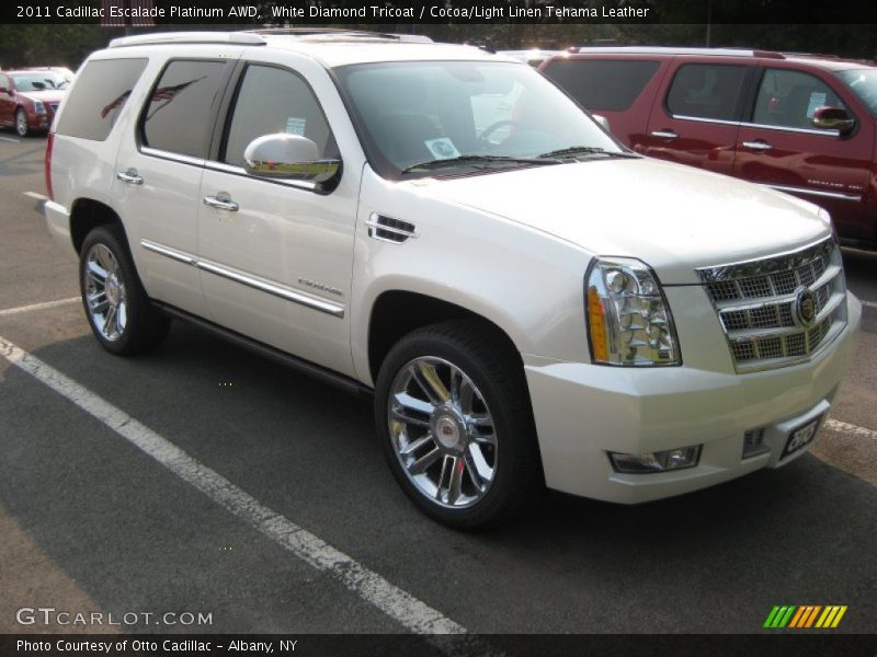 White Diamond Tricoat / Cocoa/Light Linen Tehama Leather 2011 Cadillac Escalade Platinum AWD