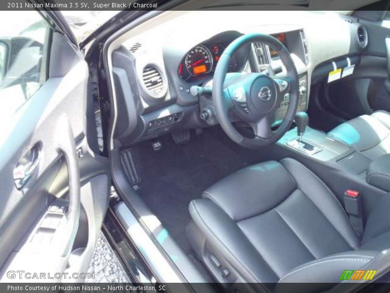 Super Black / Charcoal 2011 Nissan Maxima 3.5 SV