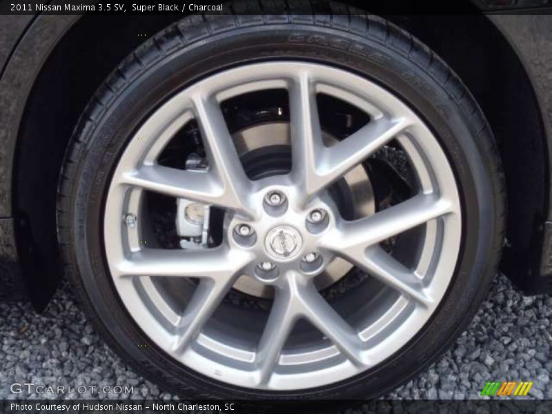 Super Black / Charcoal 2011 Nissan Maxima 3.5 SV