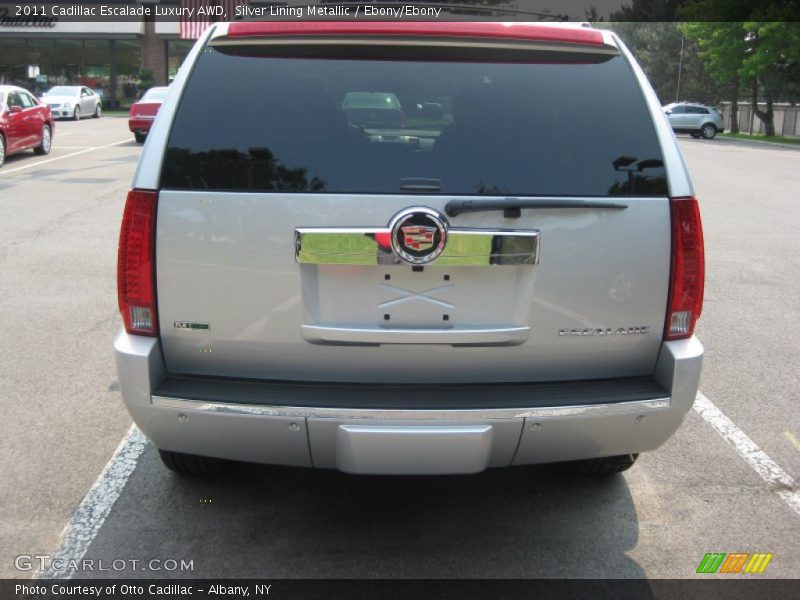Silver Lining Metallic / Ebony/Ebony 2011 Cadillac Escalade Luxury AWD