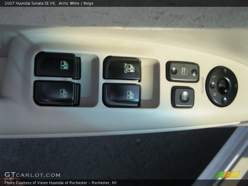 Arctic White / Beige 2007 Hyundai Sonata SE V6