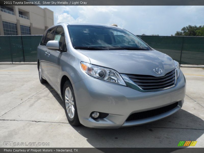 Silver Sky Metallic / Light Gray 2011 Toyota Sienna XLE