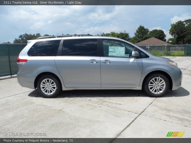 Silver Sky Metallic / Light Gray 2011 Toyota Sienna XLE