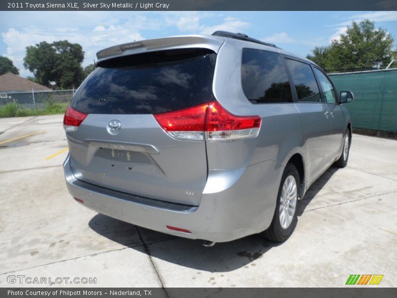 Silver Sky Metallic / Light Gray 2011 Toyota Sienna XLE
