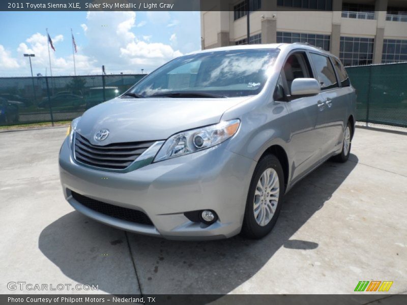 Silver Sky Metallic / Light Gray 2011 Toyota Sienna XLE