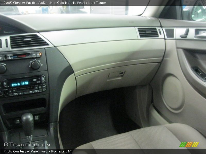 Linen Gold Metallic Pearl / Light Taupe 2005 Chrysler Pacifica AWD
