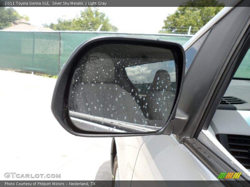 Silver Sky Metallic / Light Gray 2011 Toyota Sienna XLE