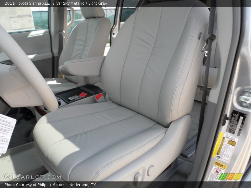 Silver Sky Metallic / Light Gray 2011 Toyota Sienna XLE