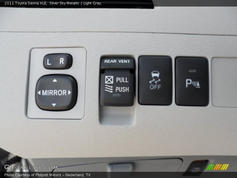 Silver Sky Metallic / Light Gray 2011 Toyota Sienna XLE