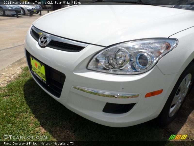 Polar White / Beige 2011 Hyundai Elantra Touring GLS