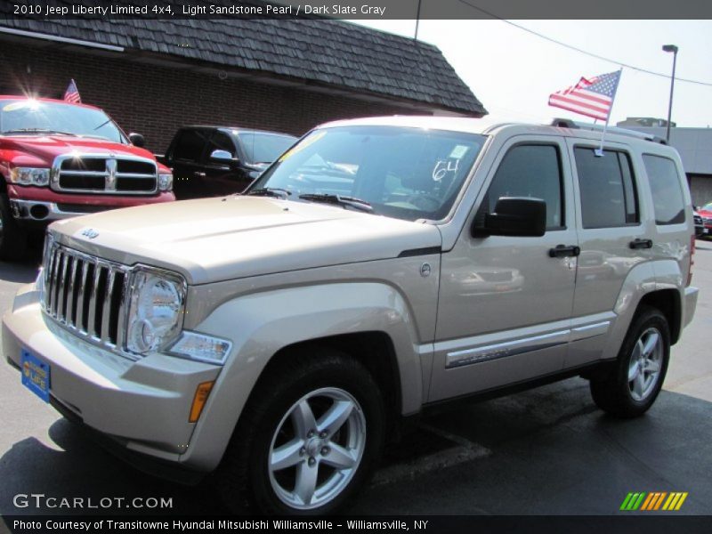 Light Sandstone Pearl / Dark Slate Gray 2010 Jeep Liberty Limited 4x4